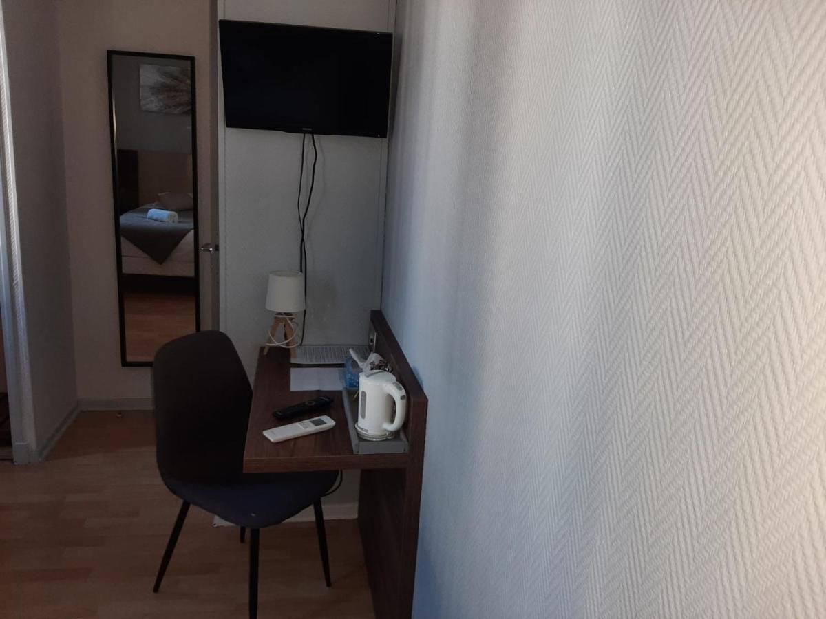 Le Rochegude Hotel 2*